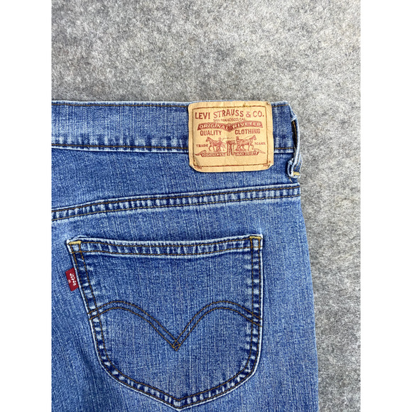 Levi's Jeans Women's Size 18 Blue Denim Classic Capri Denim Jeans - Picture 6 of 7